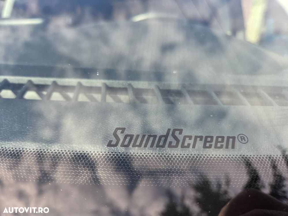 Ford Kuga 1.5 EcoBlue A8 FWD Titanium - 6