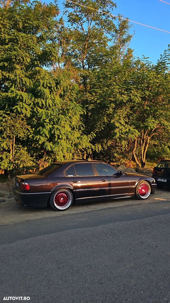 BMW Seria 7 730dA - 6