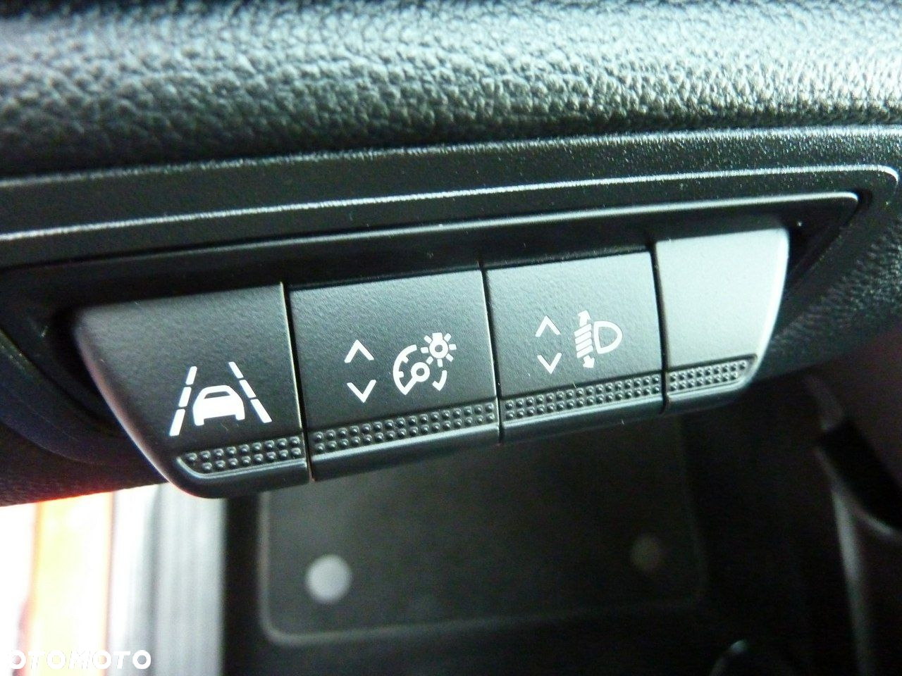 Renault Captur - 32