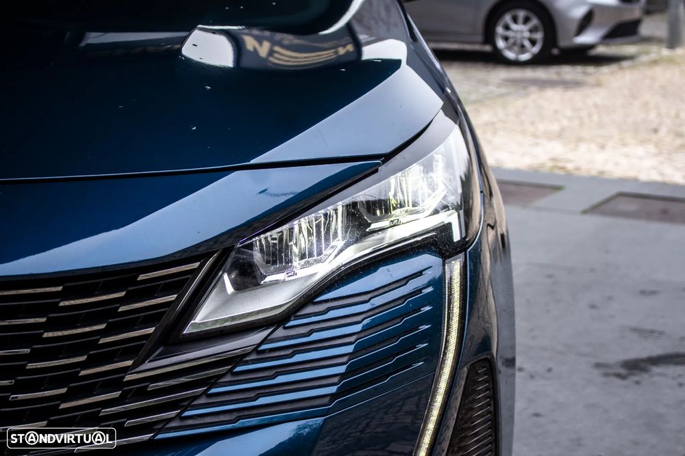 Peugeot 3008 1.6 Hybrid Allure e-EAT8 - 8