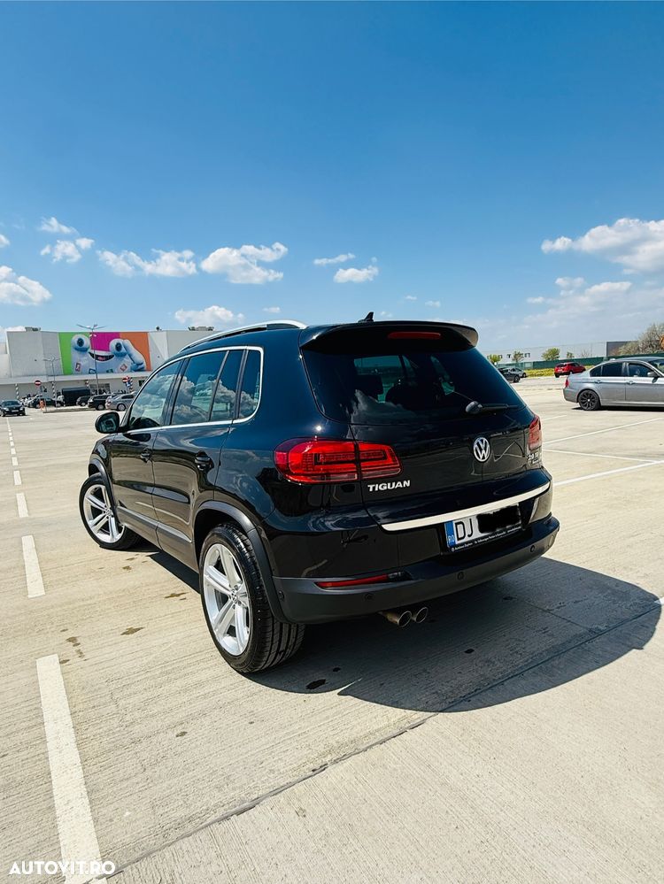 Volkswagen Tiguan 2.0 TDI SCR BlueMotion Technology Lounge Sport & Style - 5