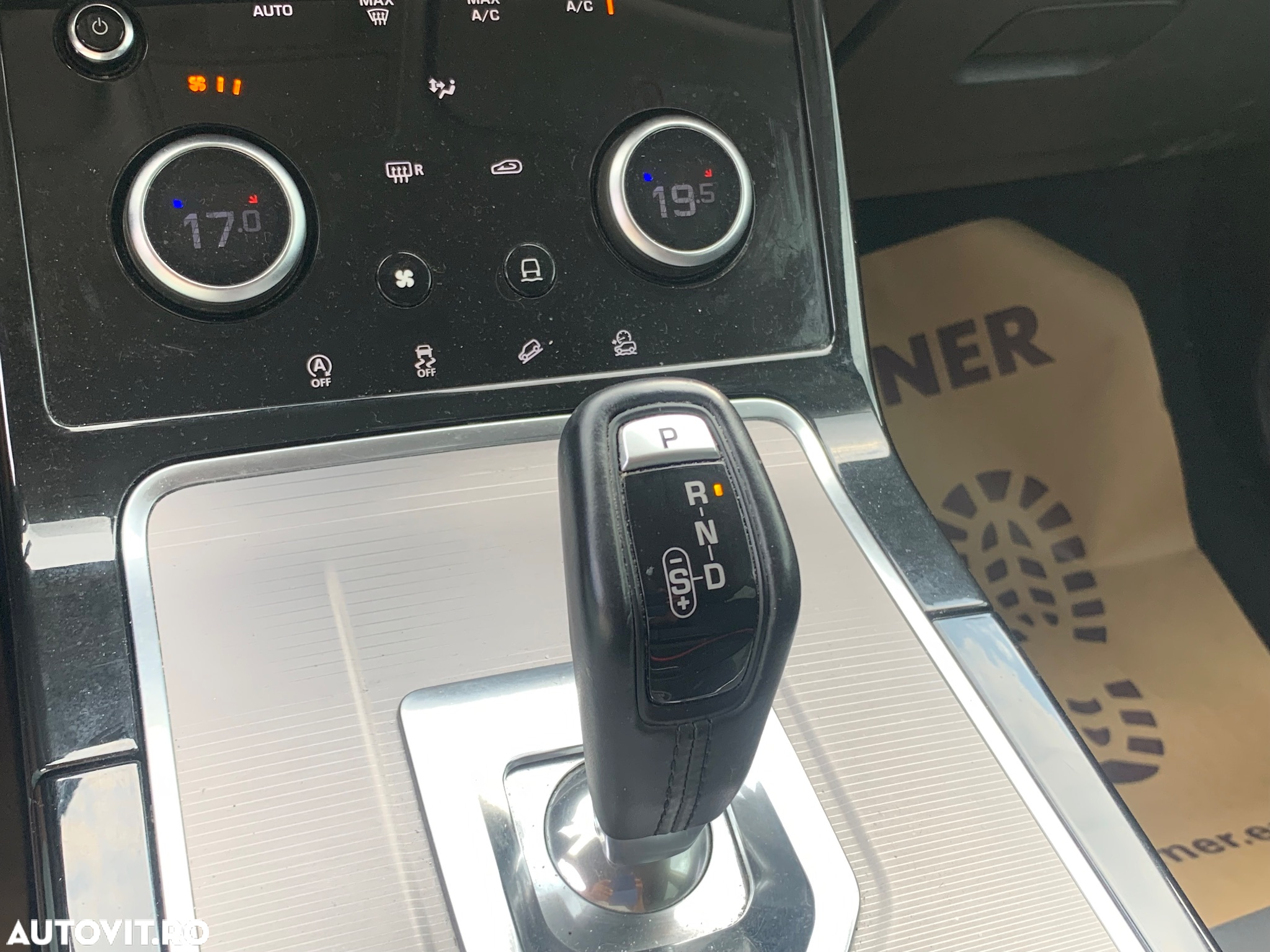 Land Rover Range Rover Evoque 2.0 D150 - 18