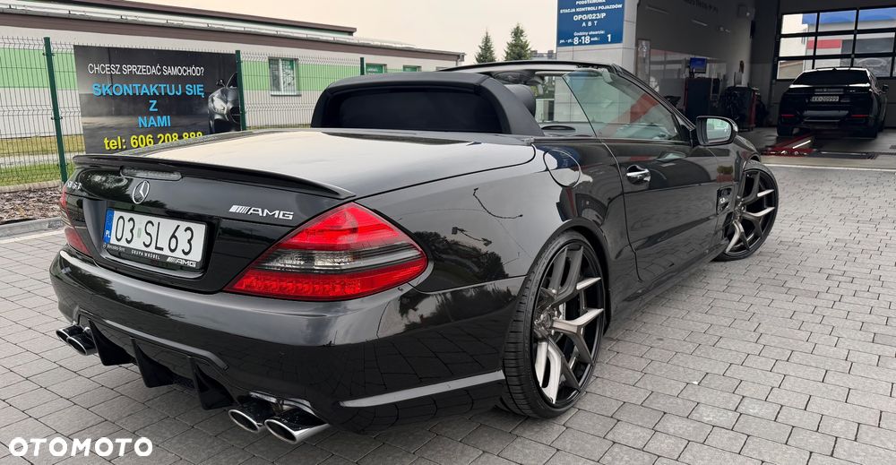 Mercedes-Benz SL 63 AMG - 4