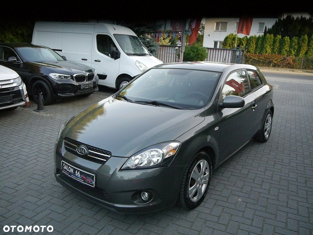 Kia ProCeed Pro_cee'd 1.4 Comfort + - 4