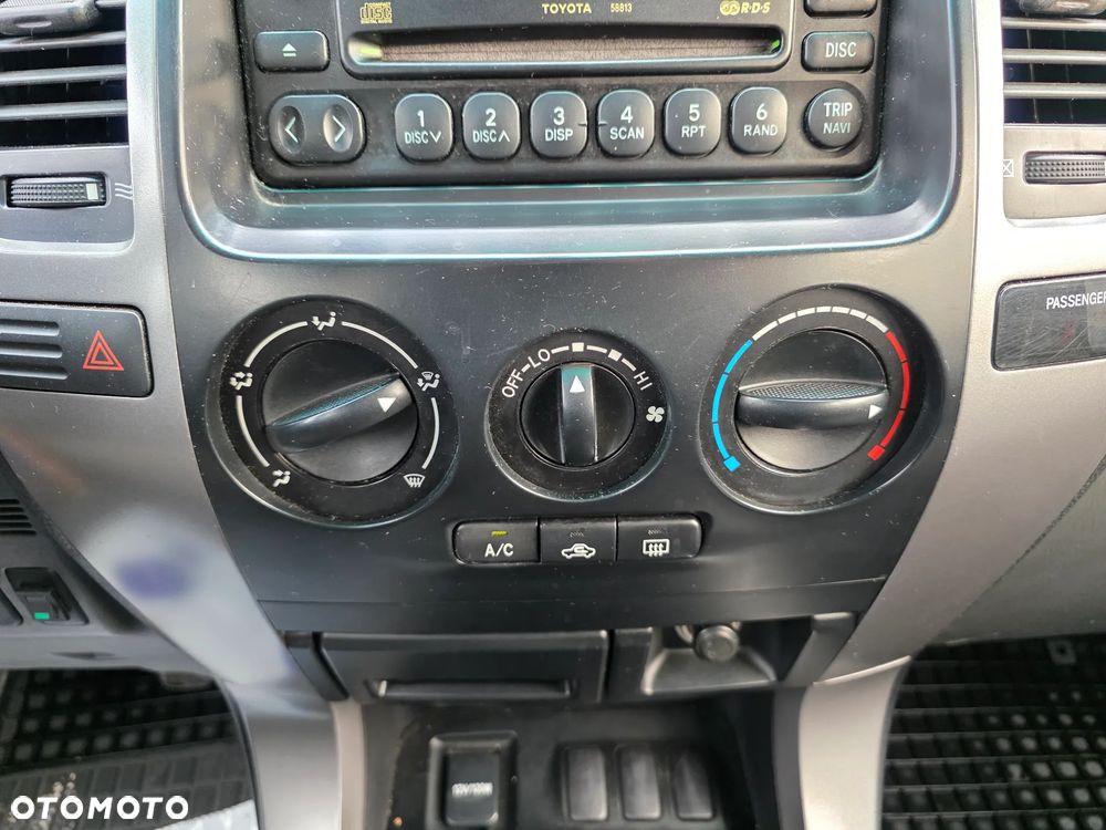 Toyota Land Cruiser 3.0 D Sol - 13