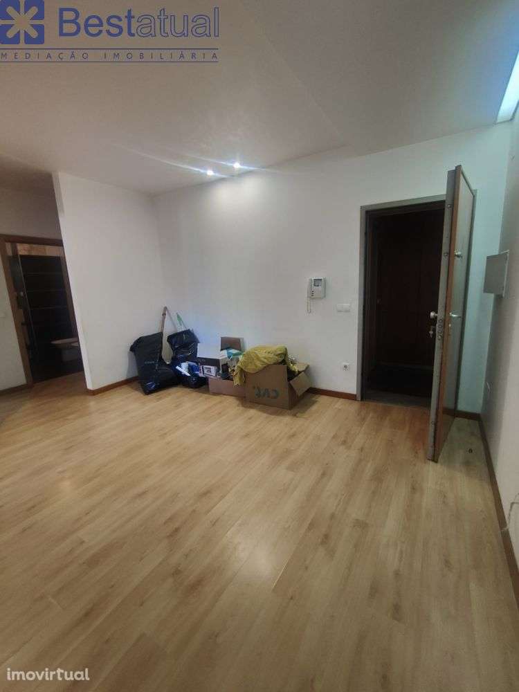 Apartamento T2 - Junto BP-Calendário - Grande imagem: 4/19