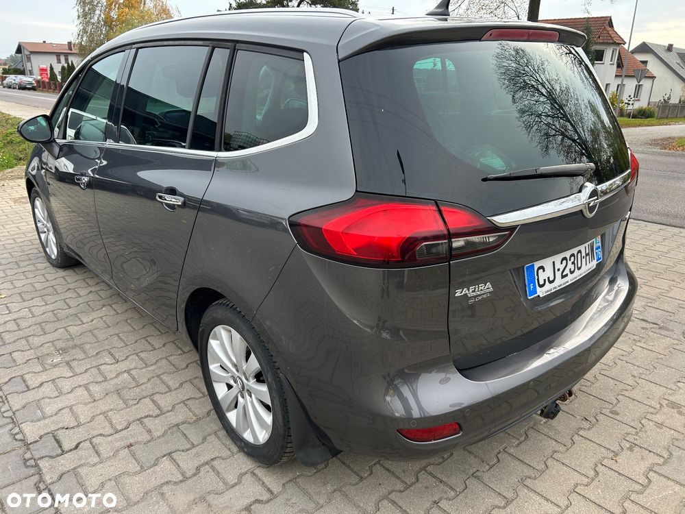Opel Zafira - 4