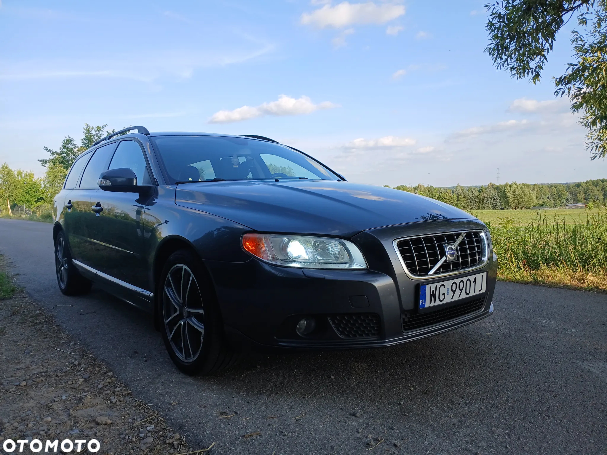 Volvo V70 2.0 Kinetic - 13