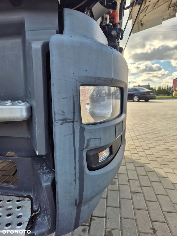 ZDERZAK OKULAR LAMPY REFLEKTORA PRAWY MAN TGM EURO 6 KOŁA 22,5 - 2