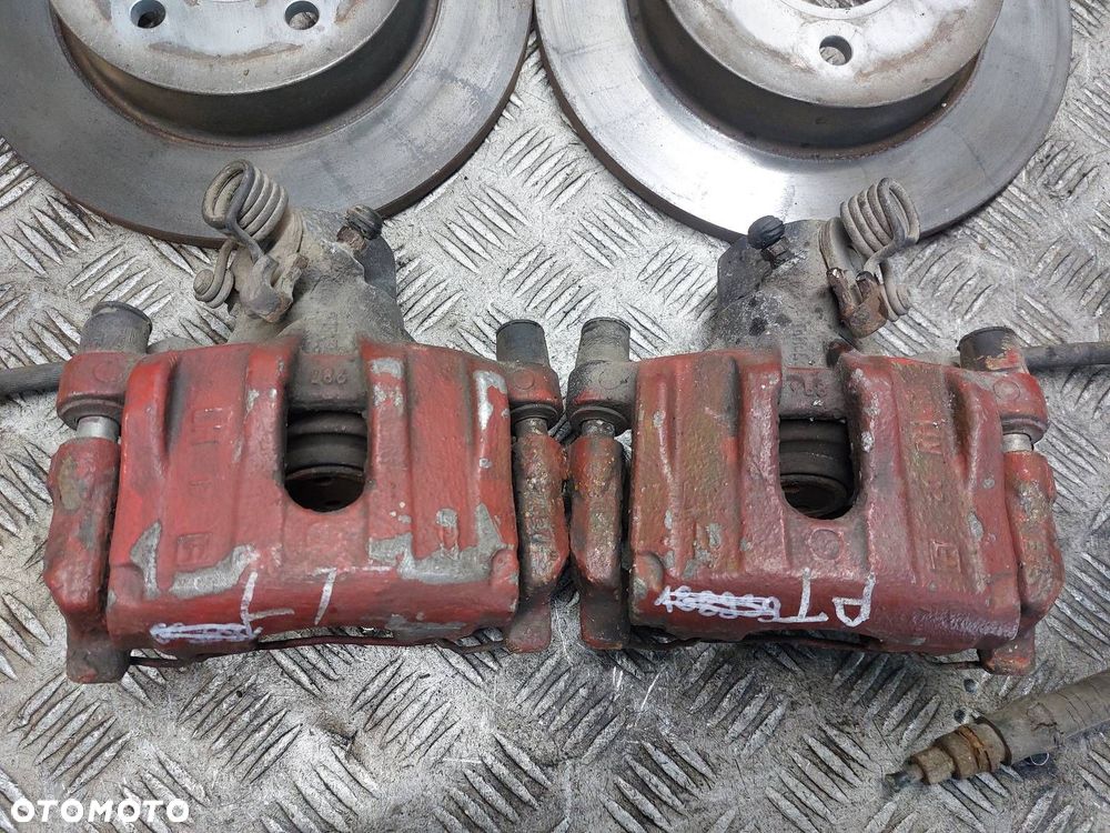 TARCZE HAMULCOWE TYŁ + KLOCKI + ZACISKI FORD C-MAX I MK1 - 4