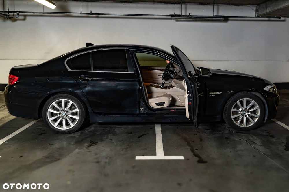 BMW Seria 5 535d xDrive - 6
