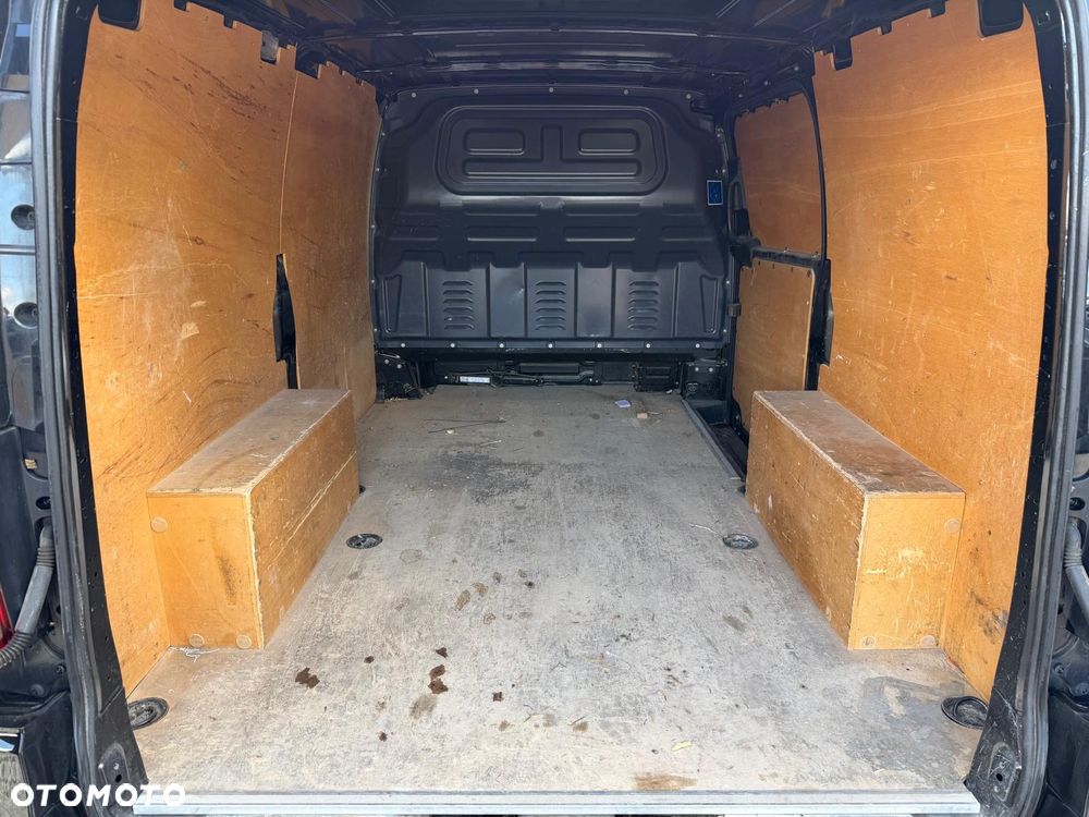 Mercedes-Benz Vito - 16