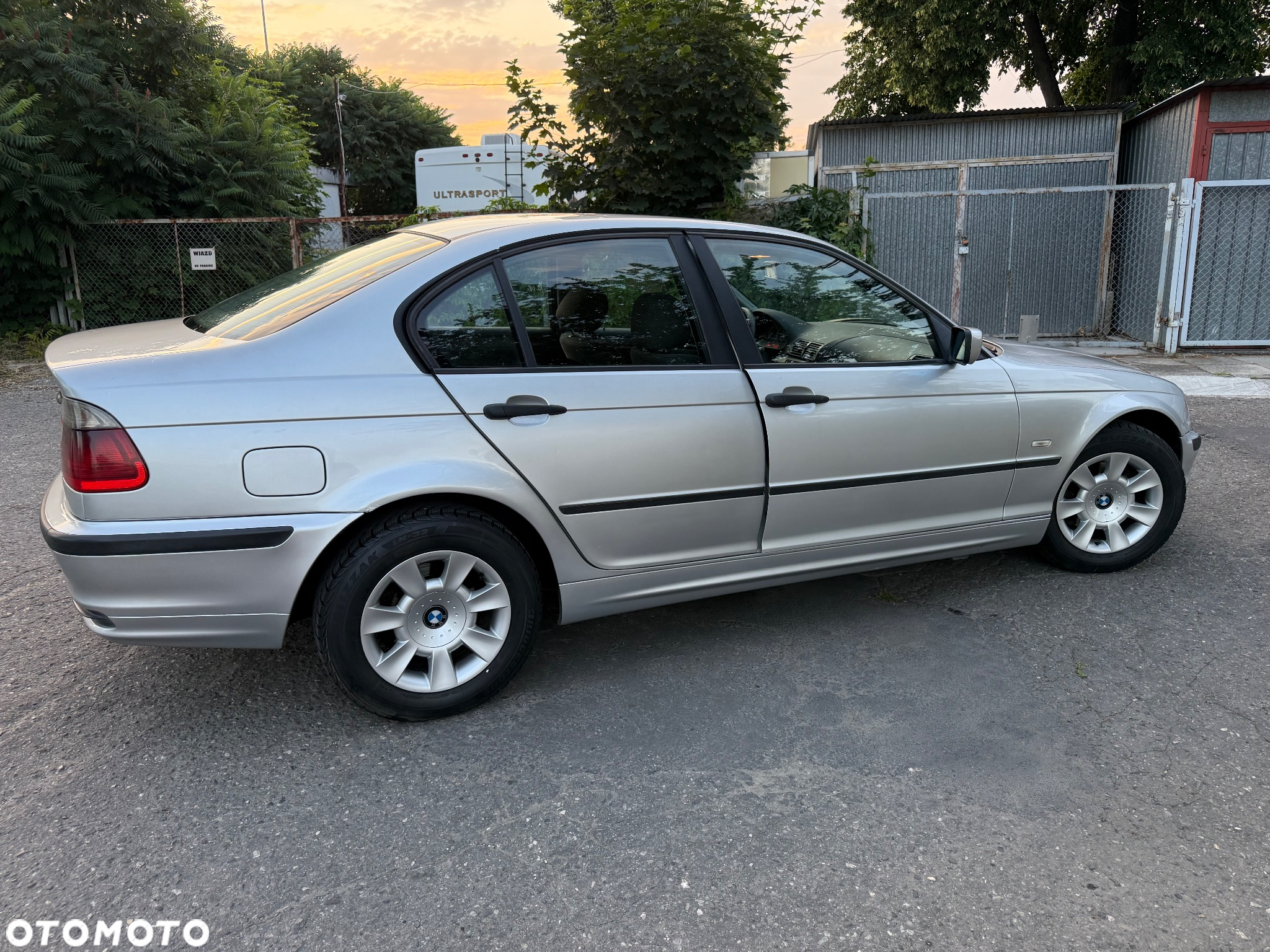 BMW Seria 3 320d - 4