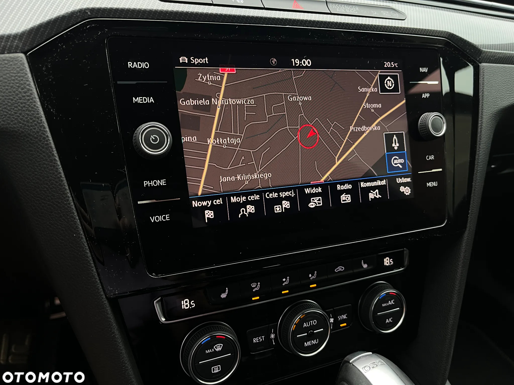 Volkswagen Arteon 2.0 TSI 4Motion R-Line DSG - 16