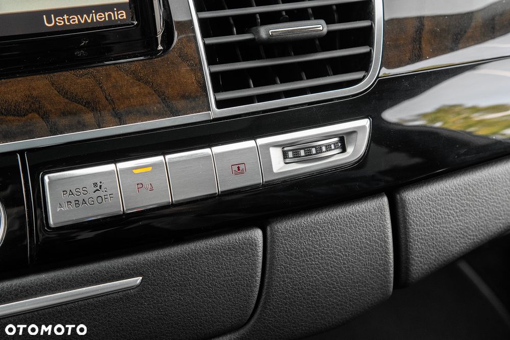 Audi A8 - 21