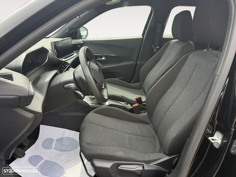 Peugeot 2008 1.2 PureTech Style - 9