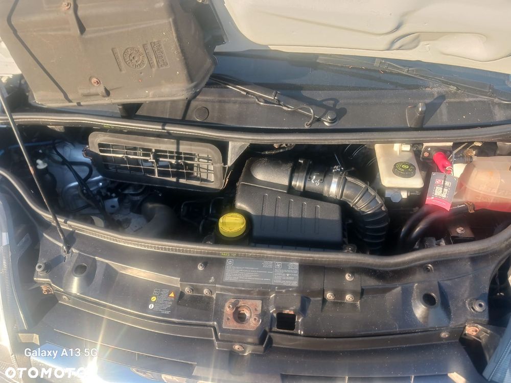 Opel Vivaro L1H2 - 8