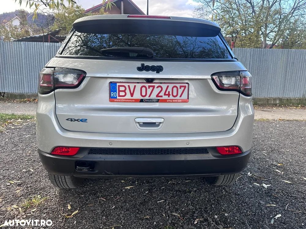Jeep Compass 1.3 T4 4xe PLUG-IN HYBRID Automatik Trailhawk - 16