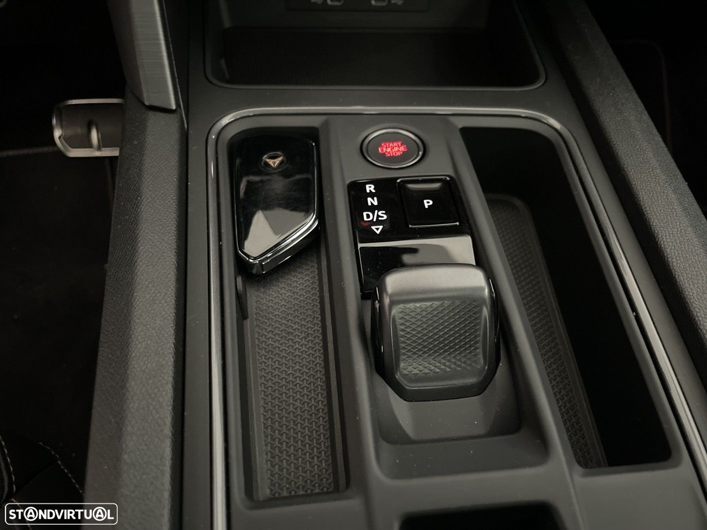 Cupra Leon ST 1.5 eTSI MID DSG - 46