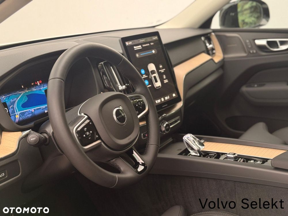 Volvo XC 60 - 30