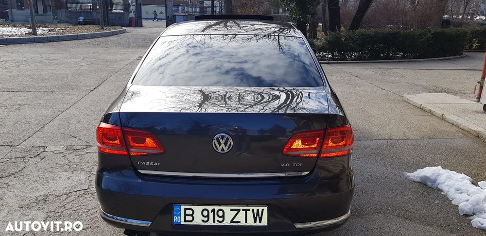 Volkswagen Passat 2.0 TDI DSG BlueMotion Technology Highline - 4