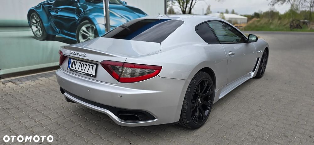Maserati GranTurismo MC - 5