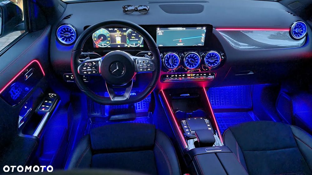 Mercedes-Benz GLA 200 AMG Line - 7