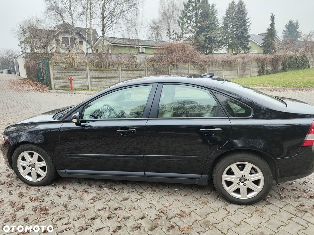 Volvo S40 2.0D Momentum - 6