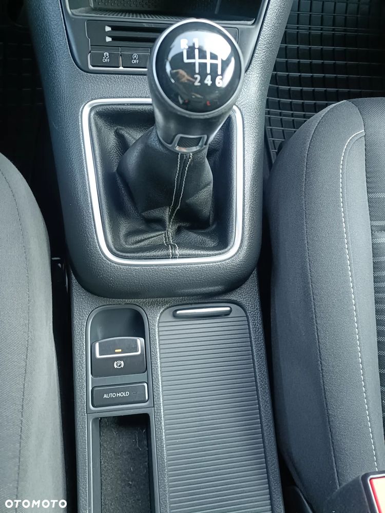 Volkswagen Tiguan 2.0 TDI DPF BlueMotion Technology Lounge Sport & Style - 14