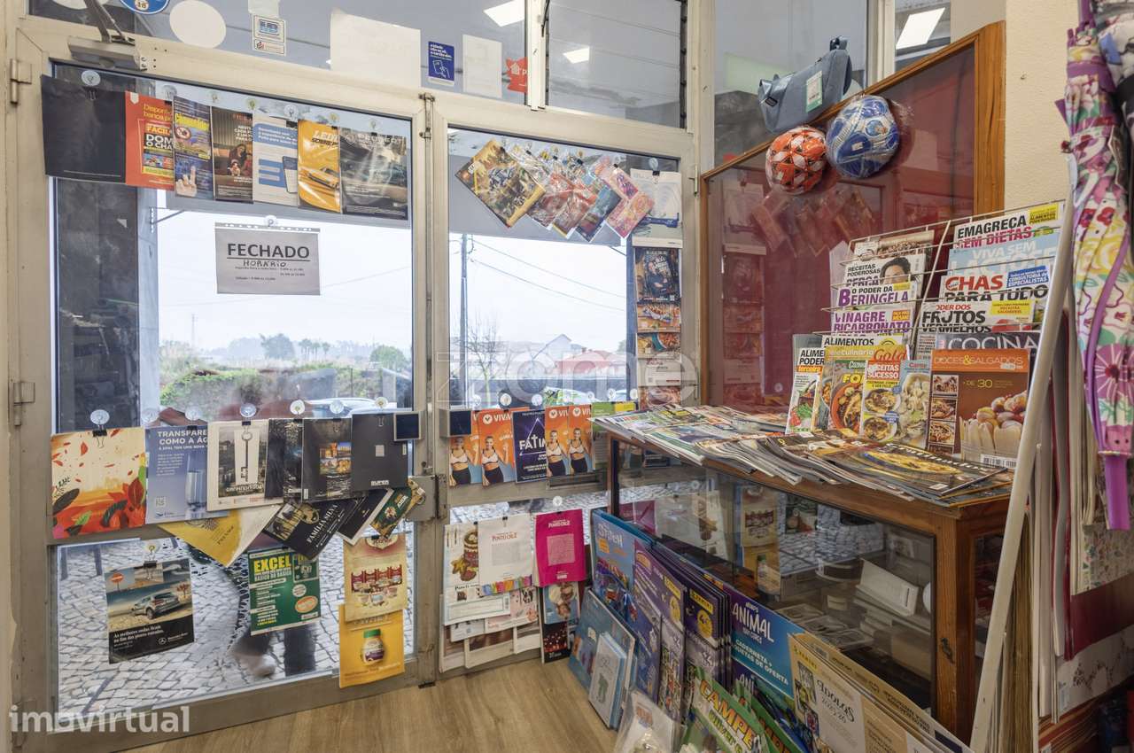 Trespasse de Papelaria com Jogos Santa Casa - Grande imagem: 2/18