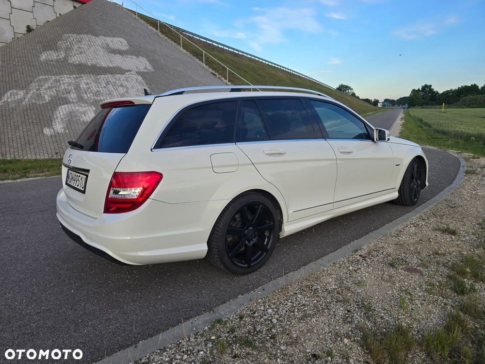 Mercedes-Benz Klasa C 250 CDI BlueEff 4-Matic Classic - 6