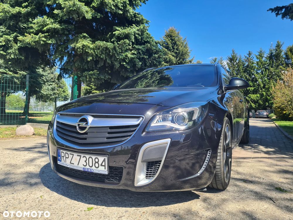 Opel Insignia - 1