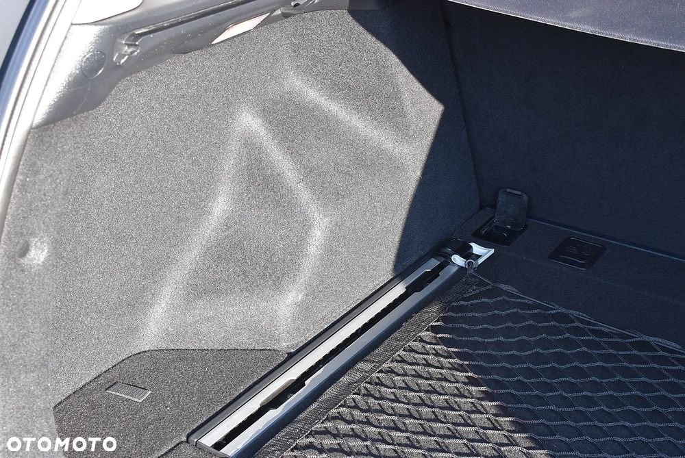 Kia Ceed 1.6 GDI DCT Platinum Edition - 13