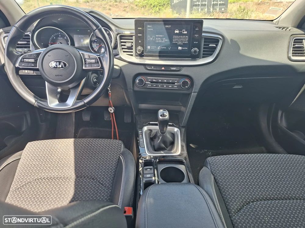 Kia Ceed SW - 6