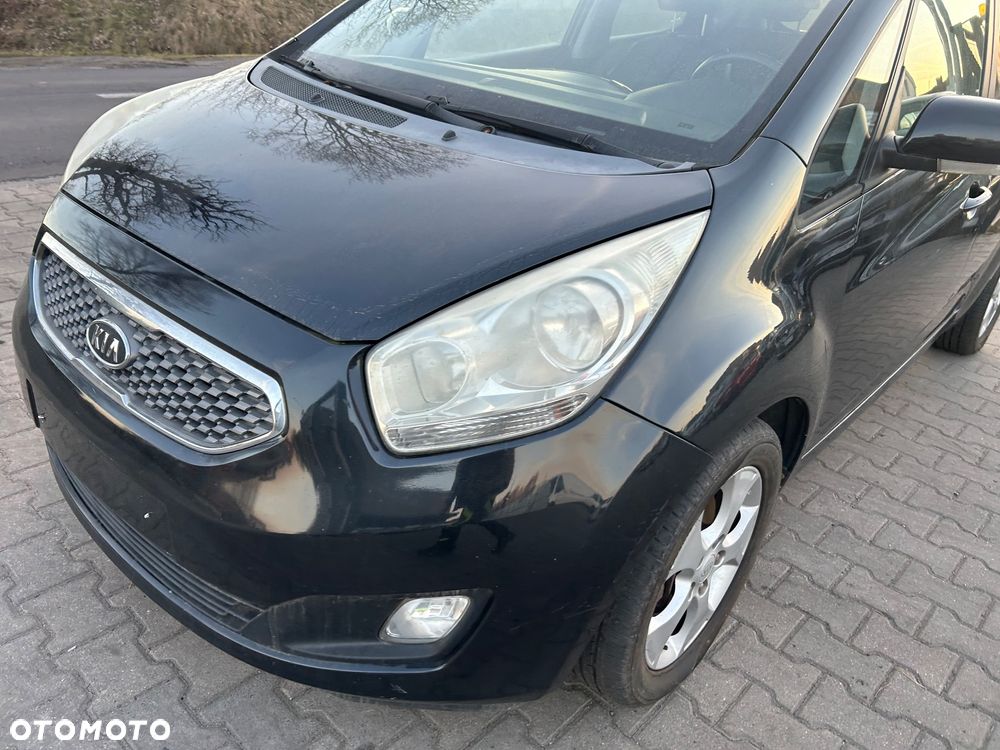 Kia Venga - 23