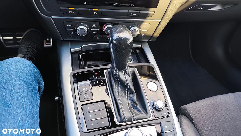 Audi A6 Avant 2.0 TDI Ultra DPF S tronic - 10