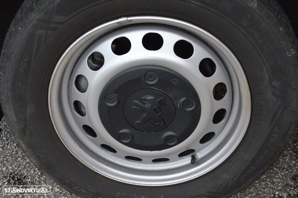 Peugeot Expert Outro - 24