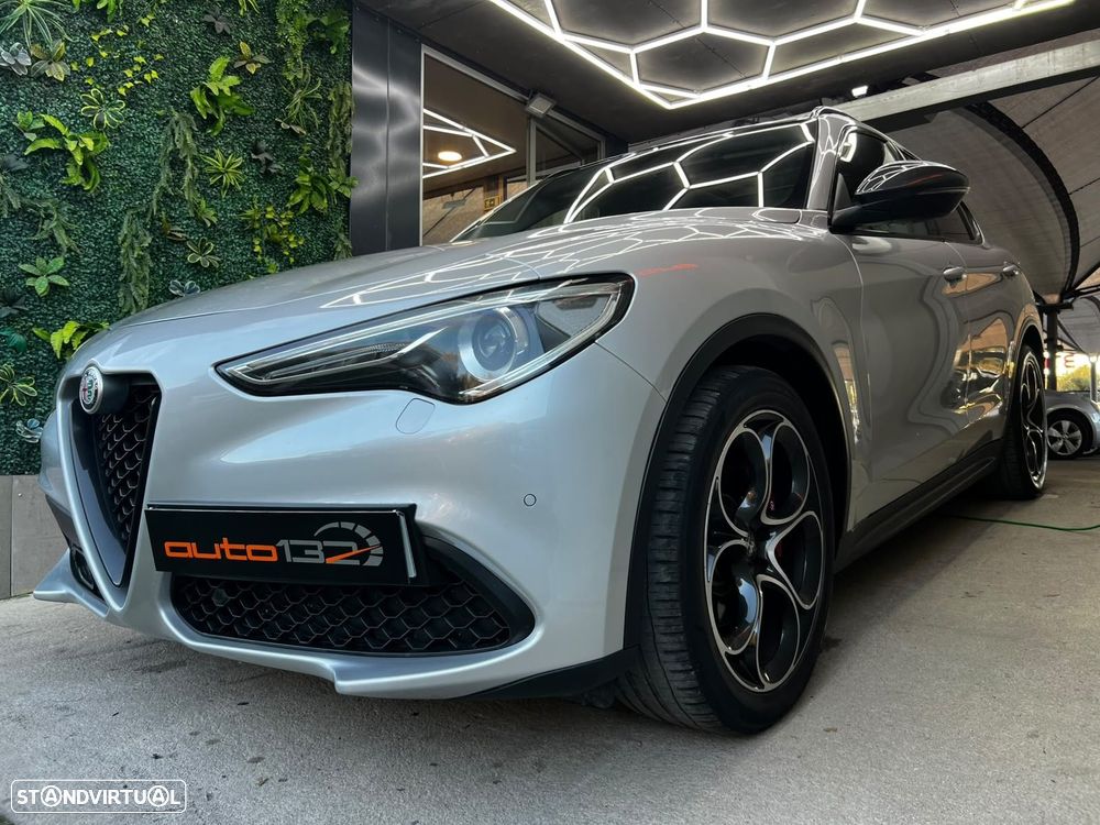 Alfa Romeo Stelvio 2.2 D TI AT8 - 5