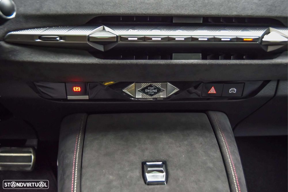 DS DS4 E-Tense Performance Line EAT8 - 20