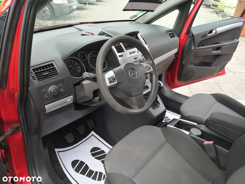 Opel Zafira 1.8 - 13