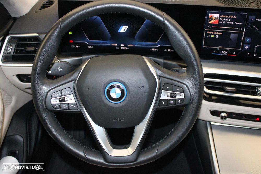 BMW i4 eDrive40 - 11