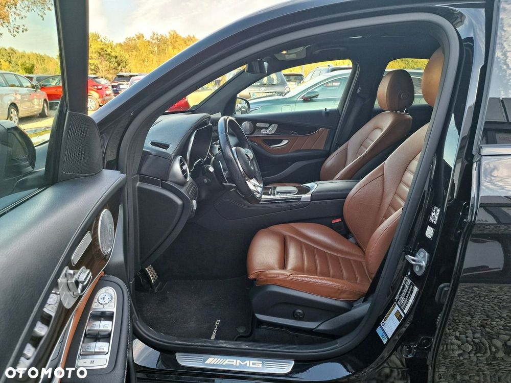 Mercedes-Benz GLC - 16