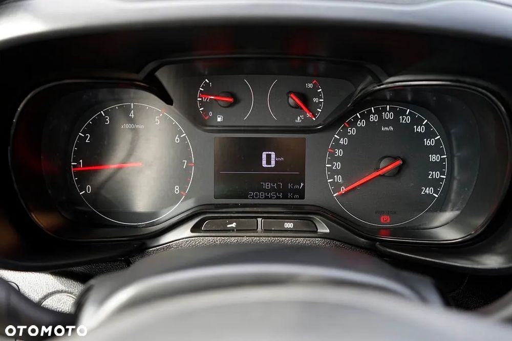 Opel Combo - 25