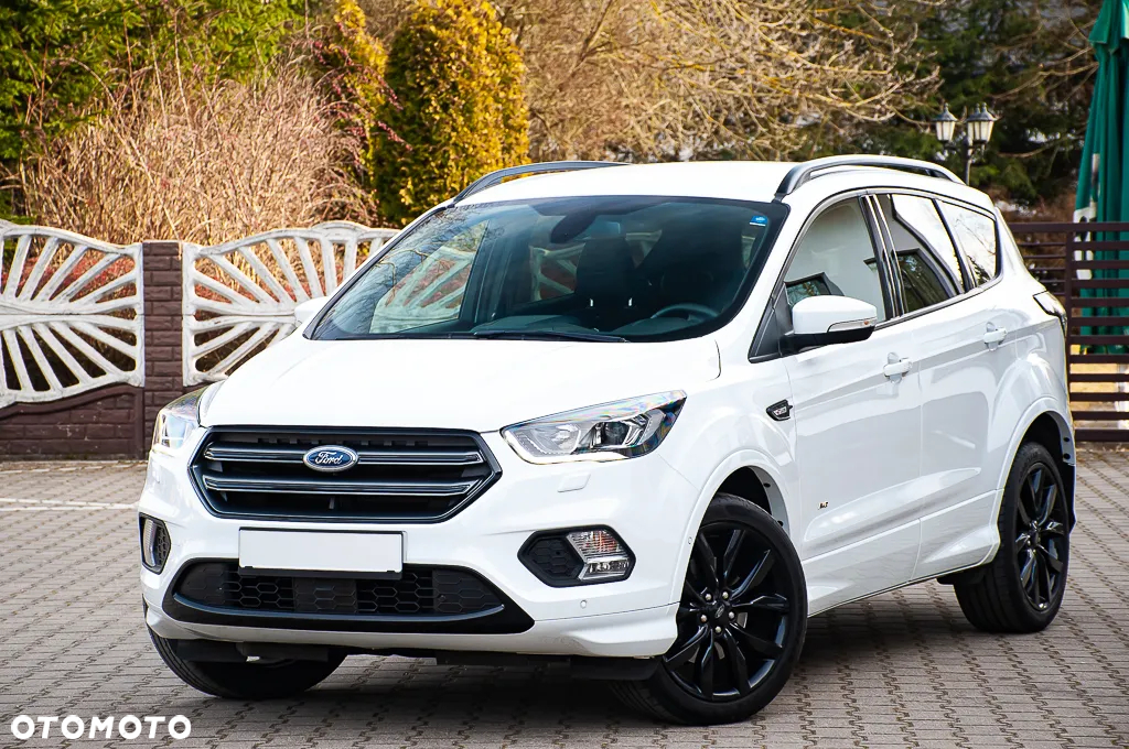 Ford Kuga 1.5 EcoBoost 4x4 ST-Line - 31