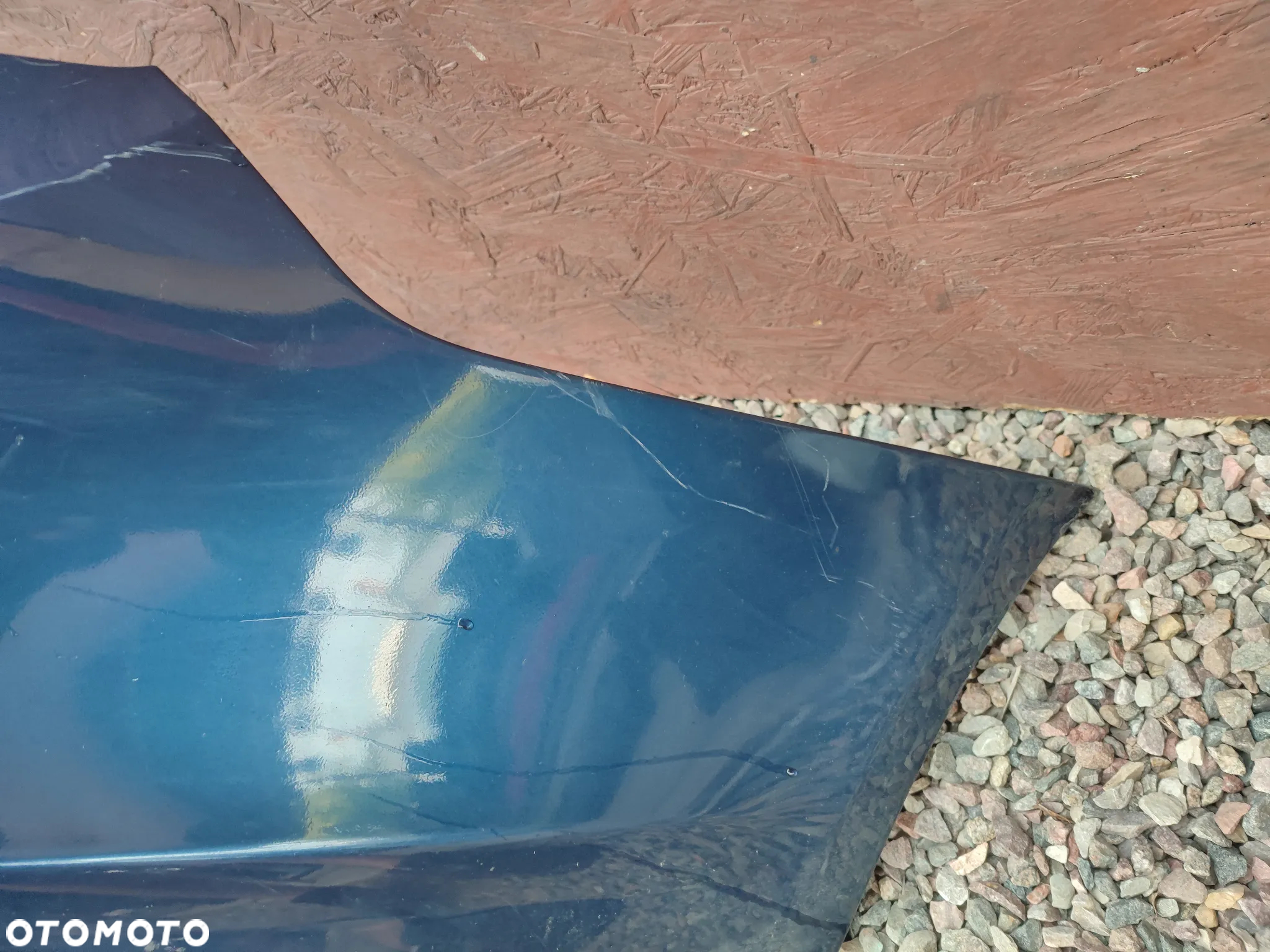 BMW F11 / F11N ORYGINALNY ZDERZAK TYŁ POD: PDC ( CZUJNIKI PARKOWANIA ORAZ WYDECH 535D ) O NR. 7 254 919 / 7 237 303 OEM W KOLORZE TIEFSEEBLAU METALLIC A76 - 11