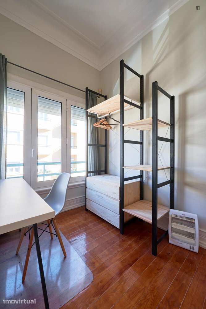 Quarto - localizado em Entrecampos Lisbon - Grande imagem: 3/58