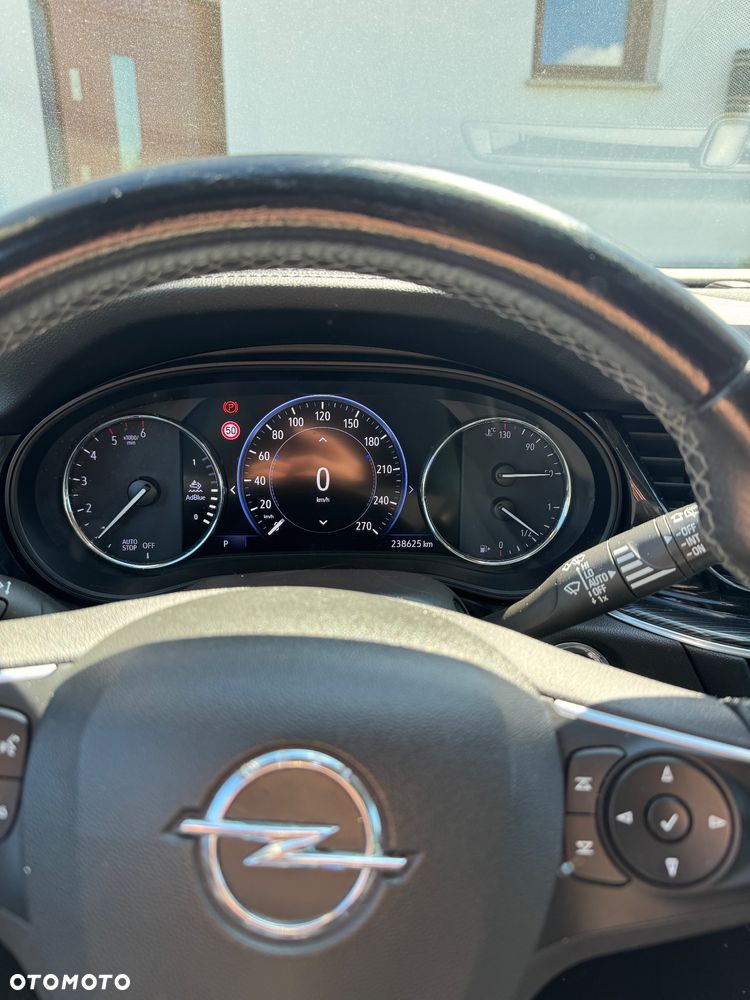Opel Insignia 2.0 CDTI - 15