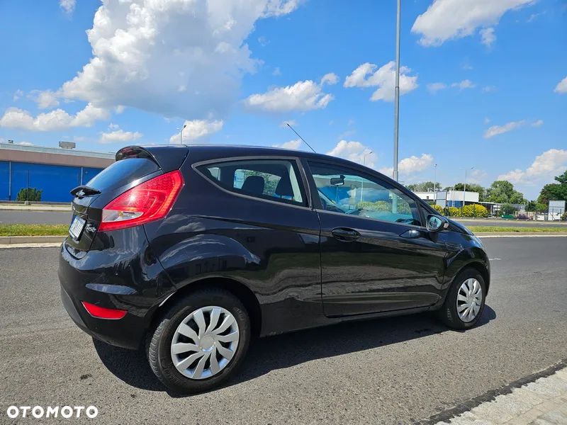 Ford Fiesta 1.25 Ambiente - 12