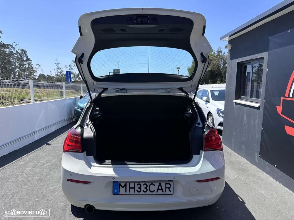 BMW 116 d Sport Line - 14