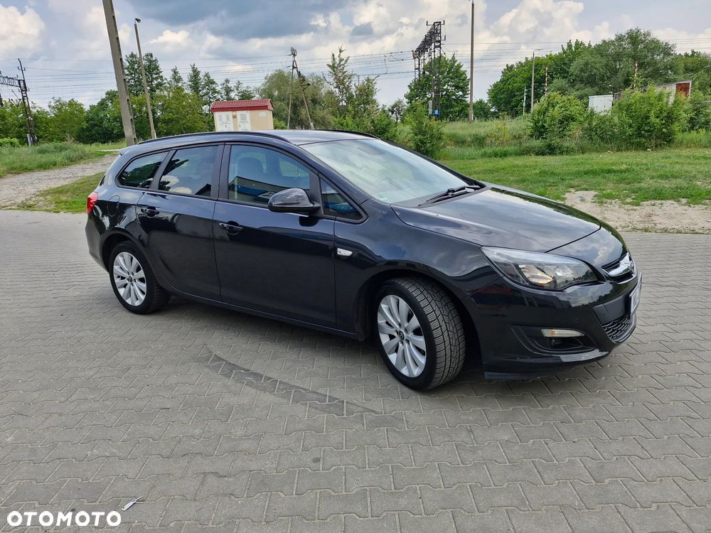 Opel Astra 1.4 T Sport EU6 - 9